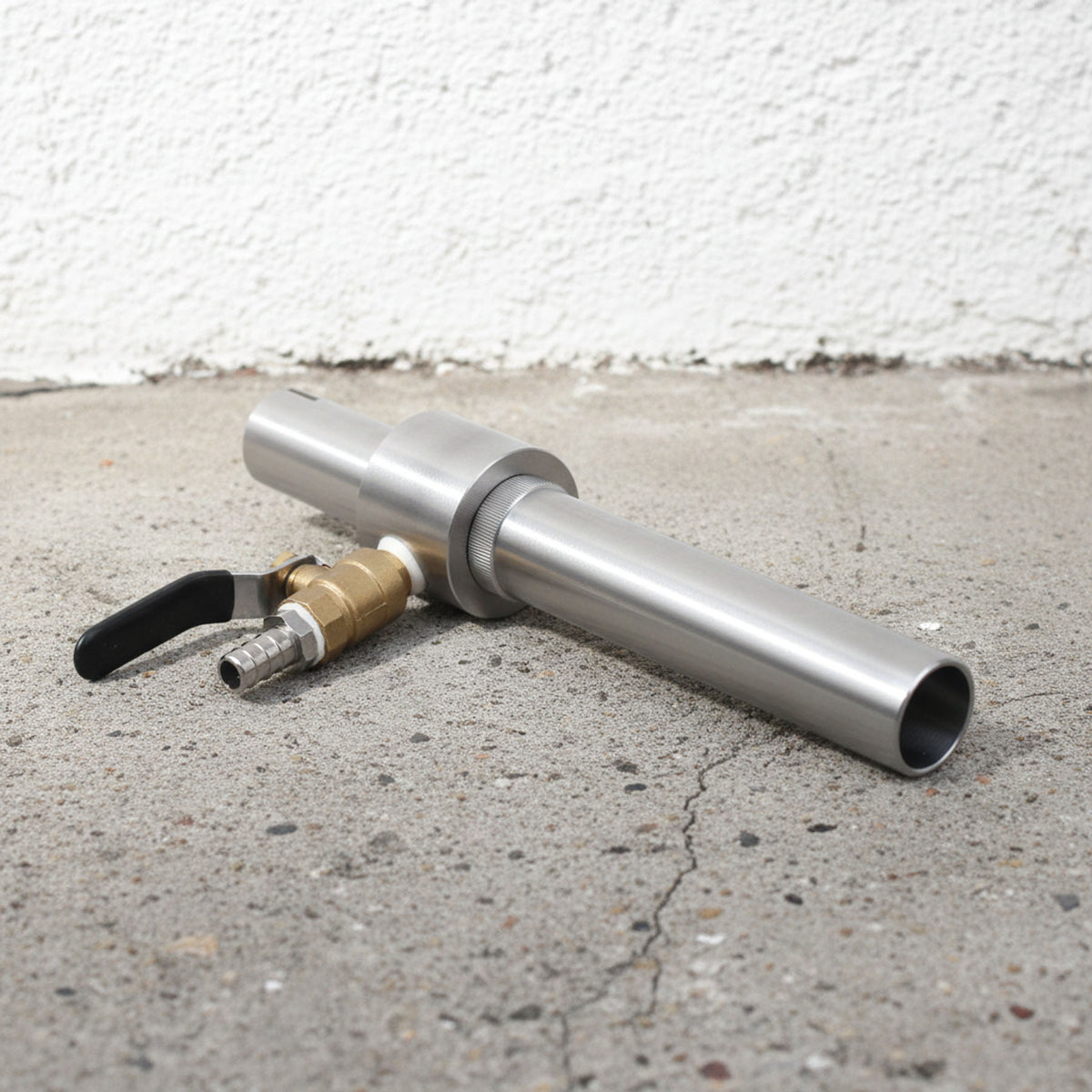 Vent-Vac for Dispersing Leak Detection Powder/Pre-coat or Vacuuming